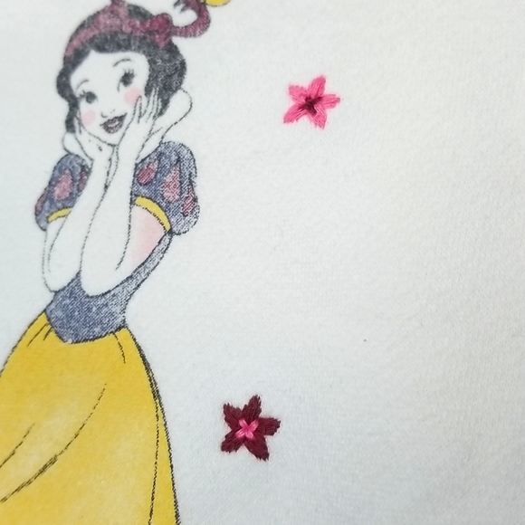 GAP x Disney Snow White Baby Pink Sweatshirt, Size 3 ~ VGUC - Picture 6 of 8